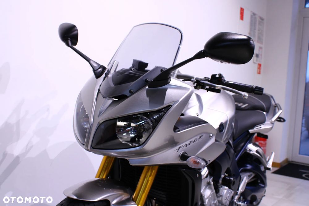 Yamaha FZ - 14