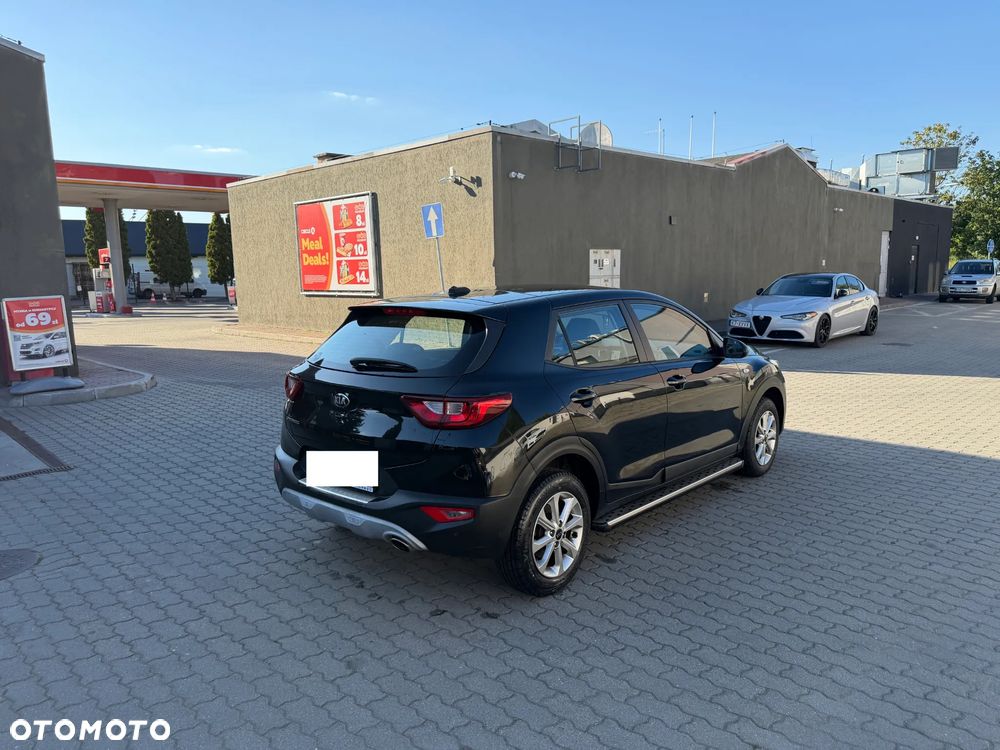 Kia Stonic 1.2 L - 4