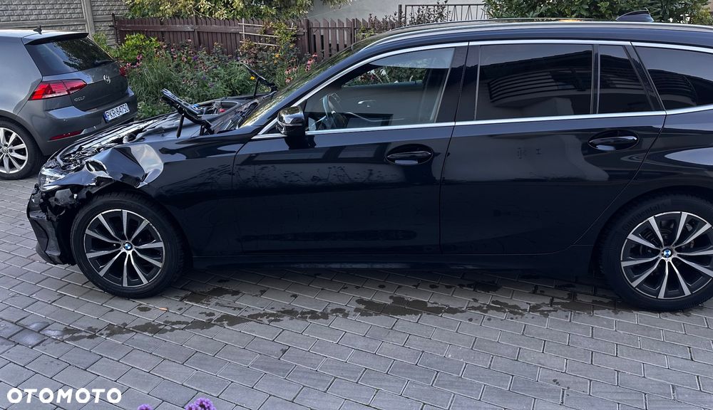 BMW Seria 3 318d MHEV Sport Line - 11