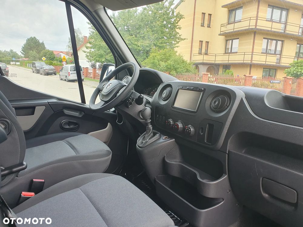 Renault Master - 15