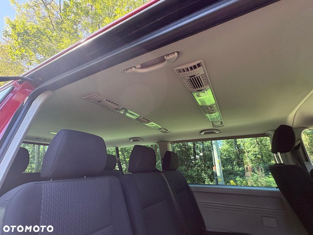 Volkswagen Caravelle 2.0 TDI L2 Comfortline Mixt - 10