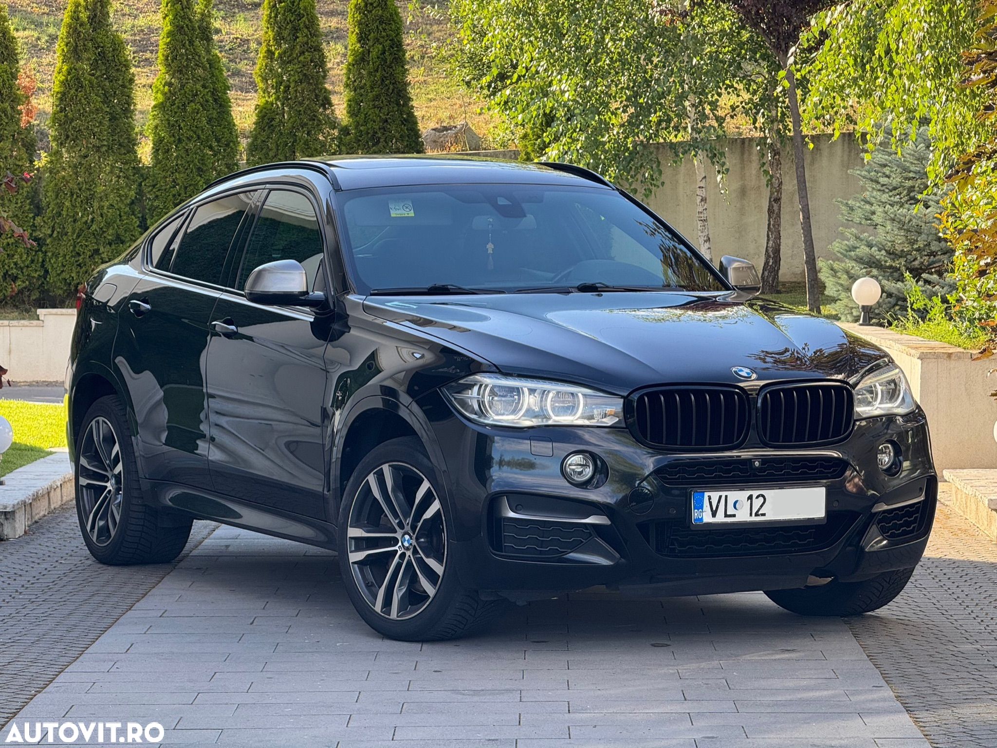 BMW X6 M M50d - 1