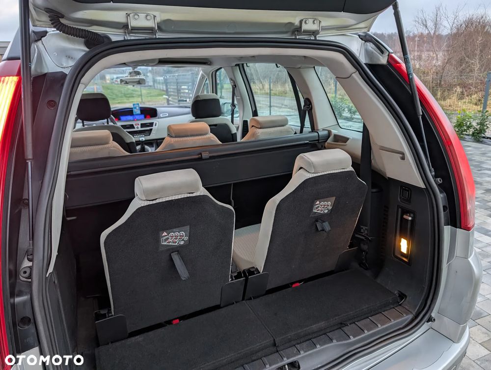 Citroën C4 Picasso 1.8i Impress - 24