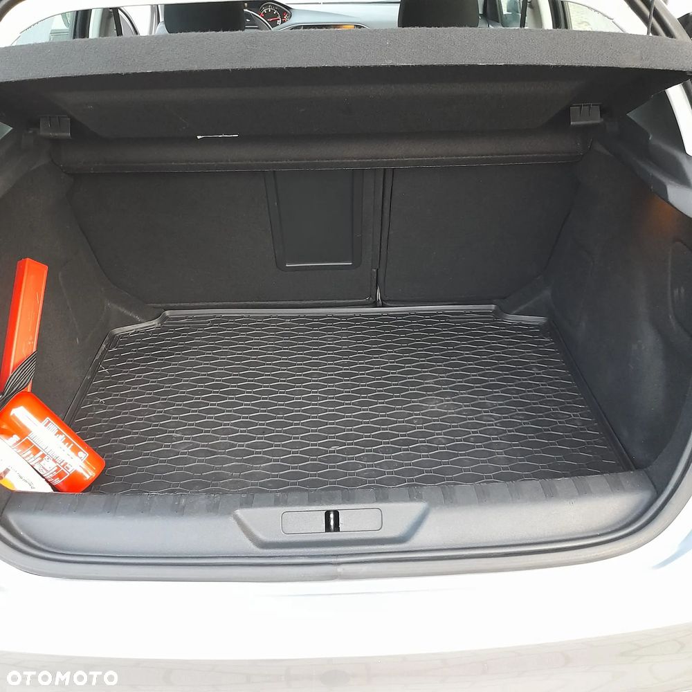 Peugeot 308 1.5 BlueHDi Active S&S - 15