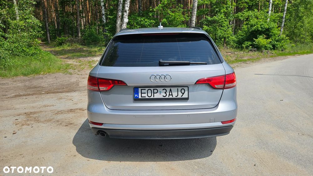 Audi A4 Avant - 6
