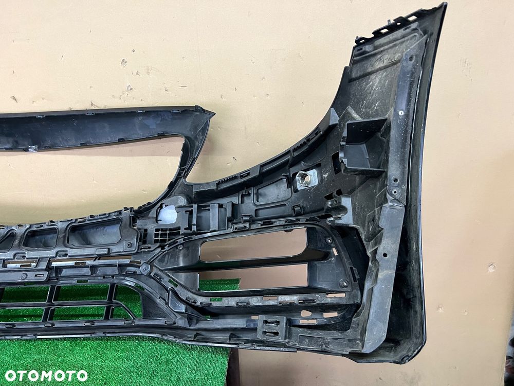 Zderzak Mercedes C Klasa 205 6,3 AMG - 7