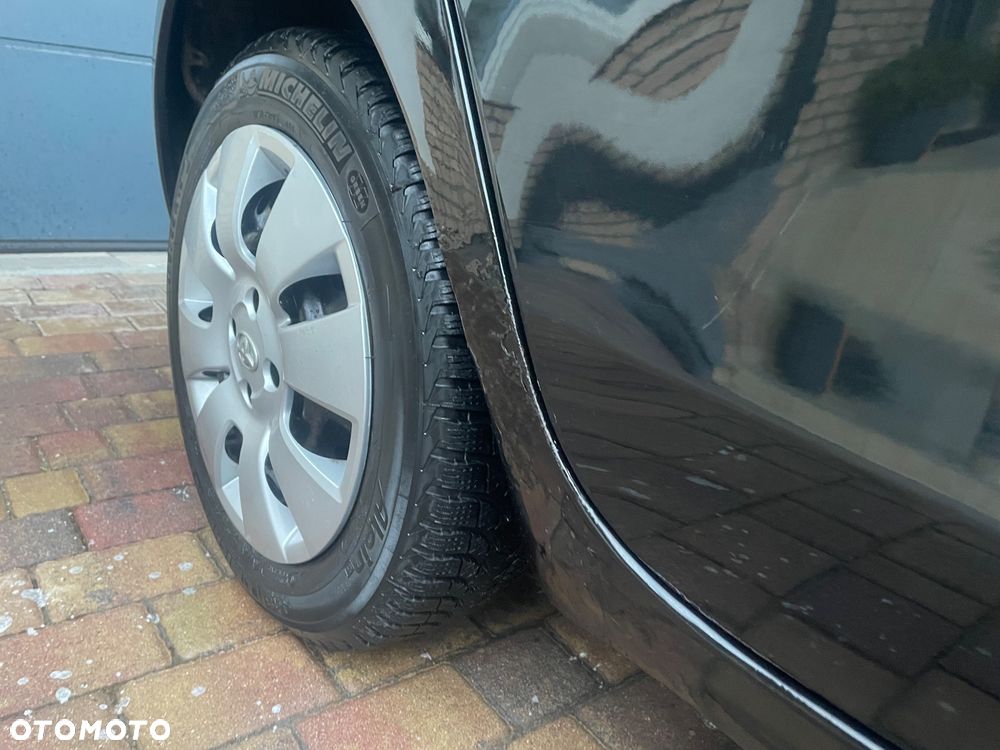 Toyota Yaris 1.0 Luna A/C - 17