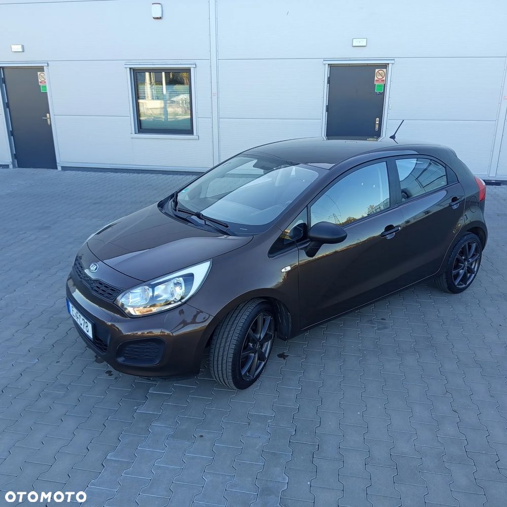 Kia Rio 1.2 Edition 7 - 38