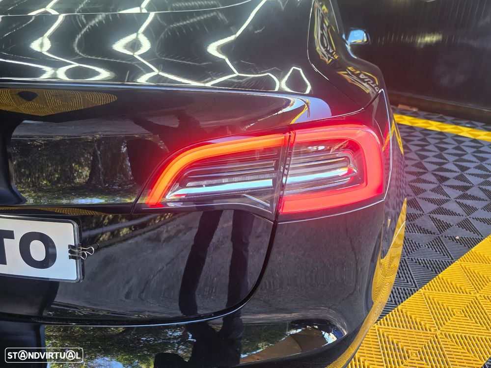 Tesla Model 3 Tração Traseira - 25