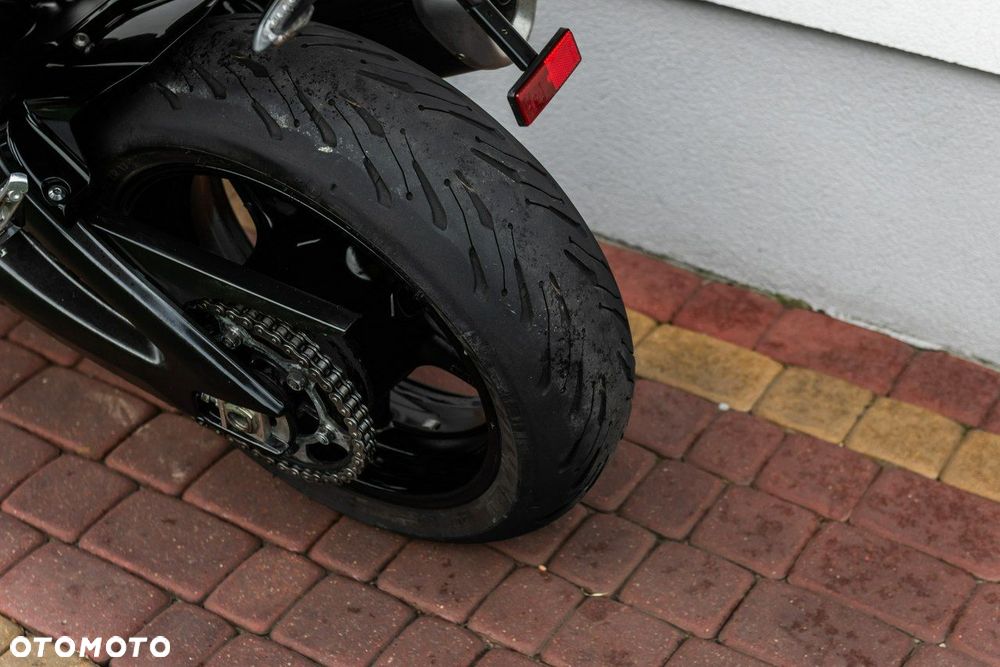 Yamaha FZ - 8