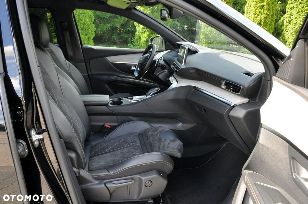 Peugeot 5008 - 17