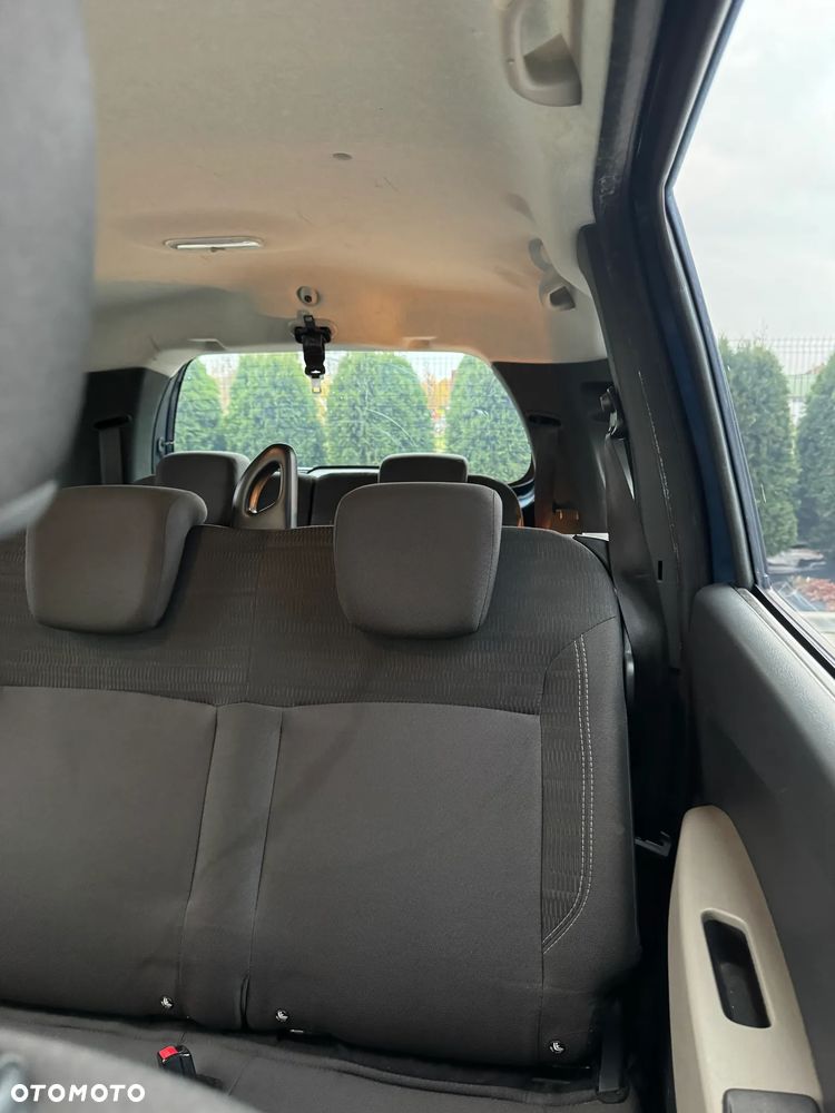 Dacia Lodgy 1.6 SCe Laureate S&S - 5