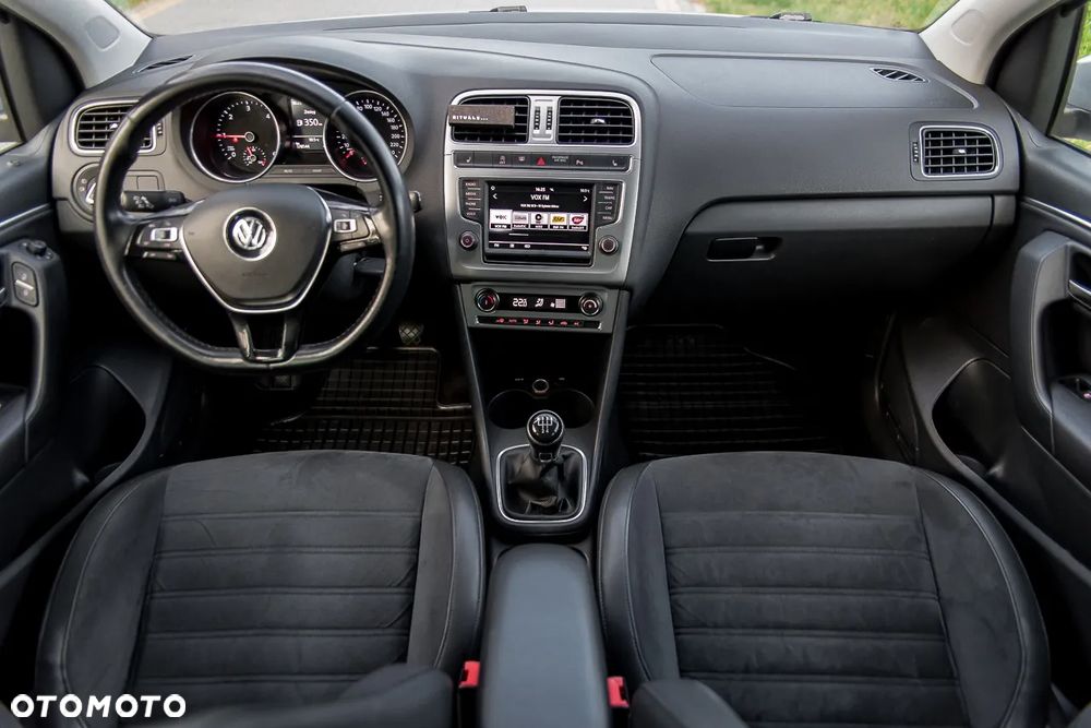Volkswagen Polo - 15