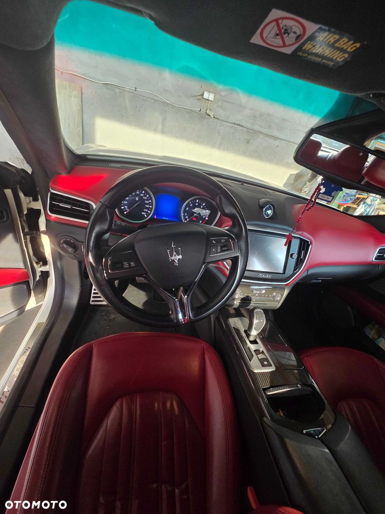 Maserati Ghibli - 5