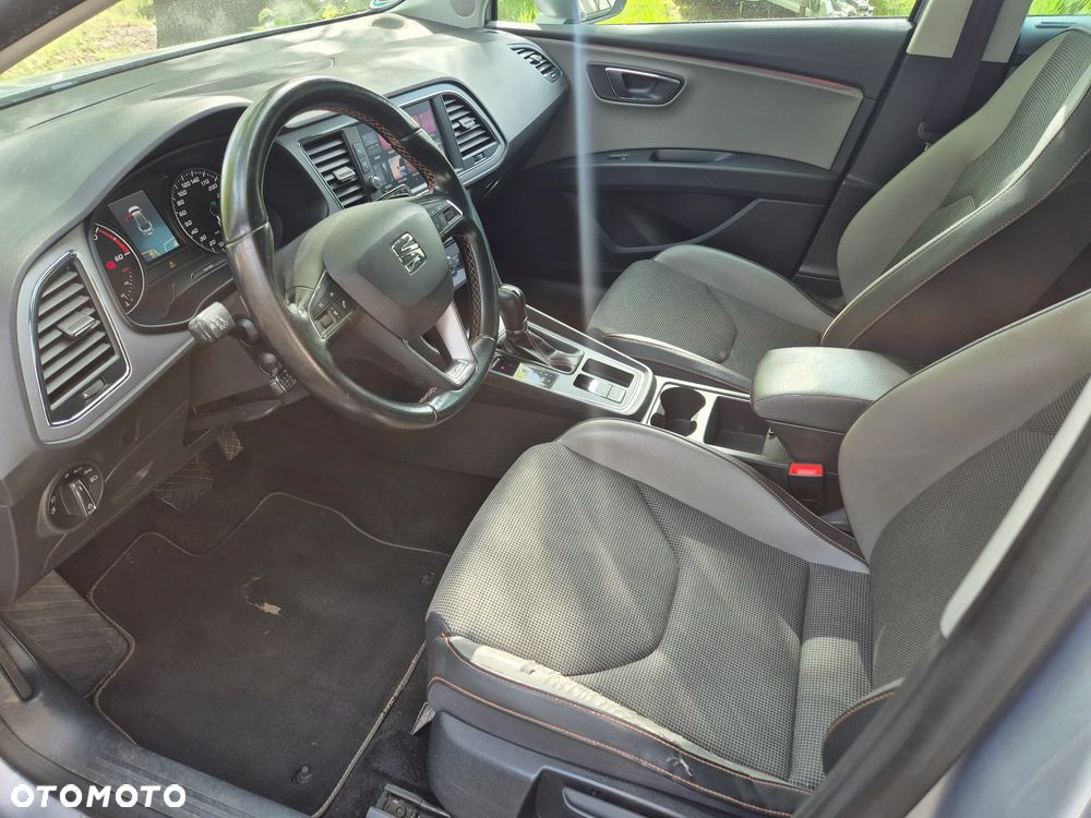 Seat Leon 2.0 TDI DPF Start&Stop DSG XCELLENCE - 14