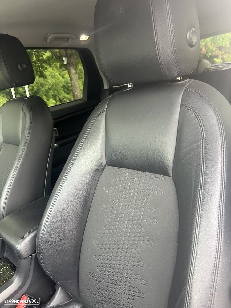 Land Rover Discovery Sport - 3