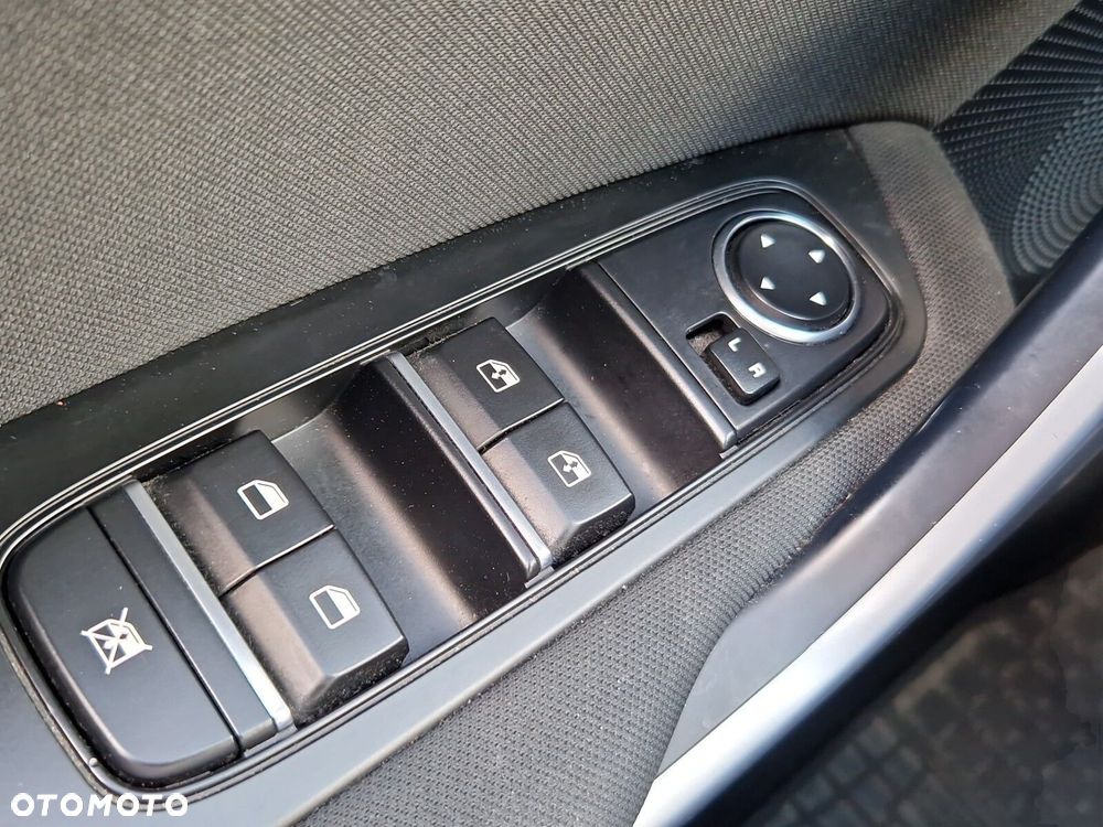Kia Ceed 1.5 T-GDI L - 17
