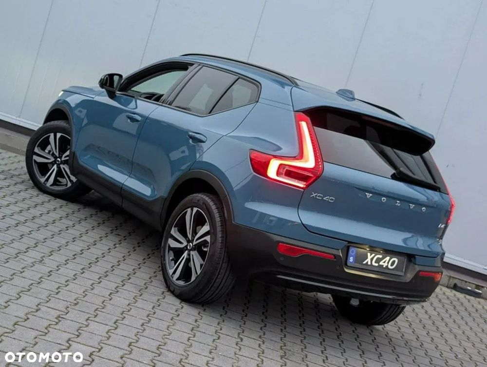 Volvo XC 40 - 4