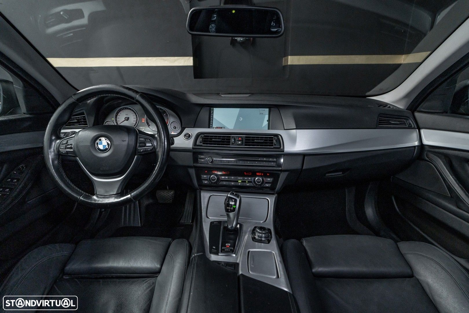 BMW 520 d Auto - 12