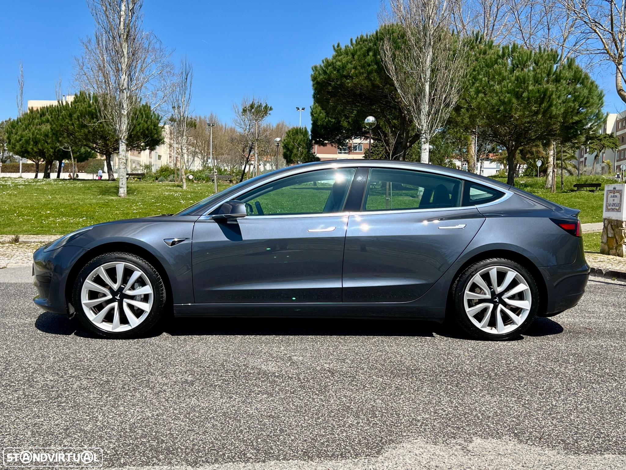 Tesla Model 3 Standard Range Plus RWD - 6