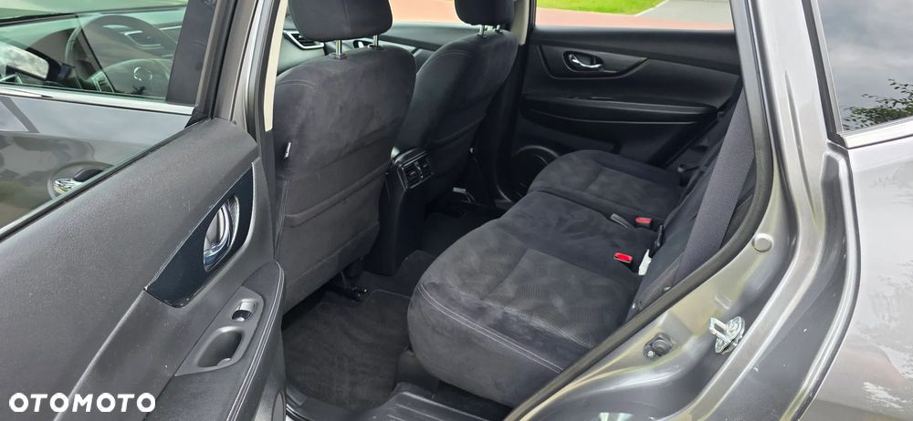 Nissan X-Trail 1.6 DCi N-Connecta 4WD - 18