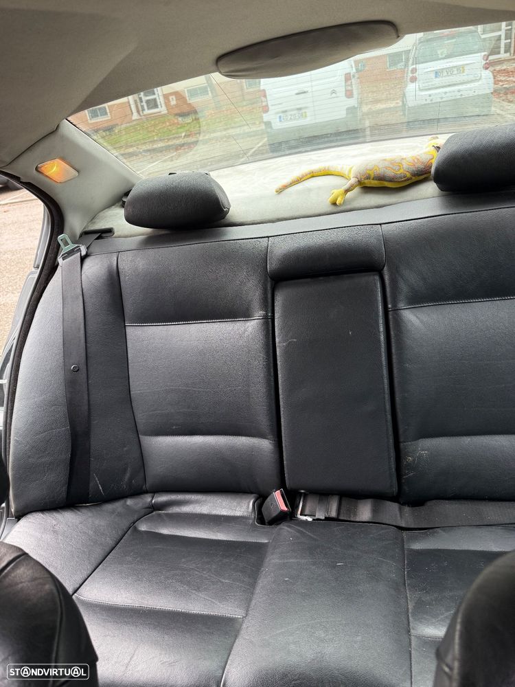 BMW 320 d - 12