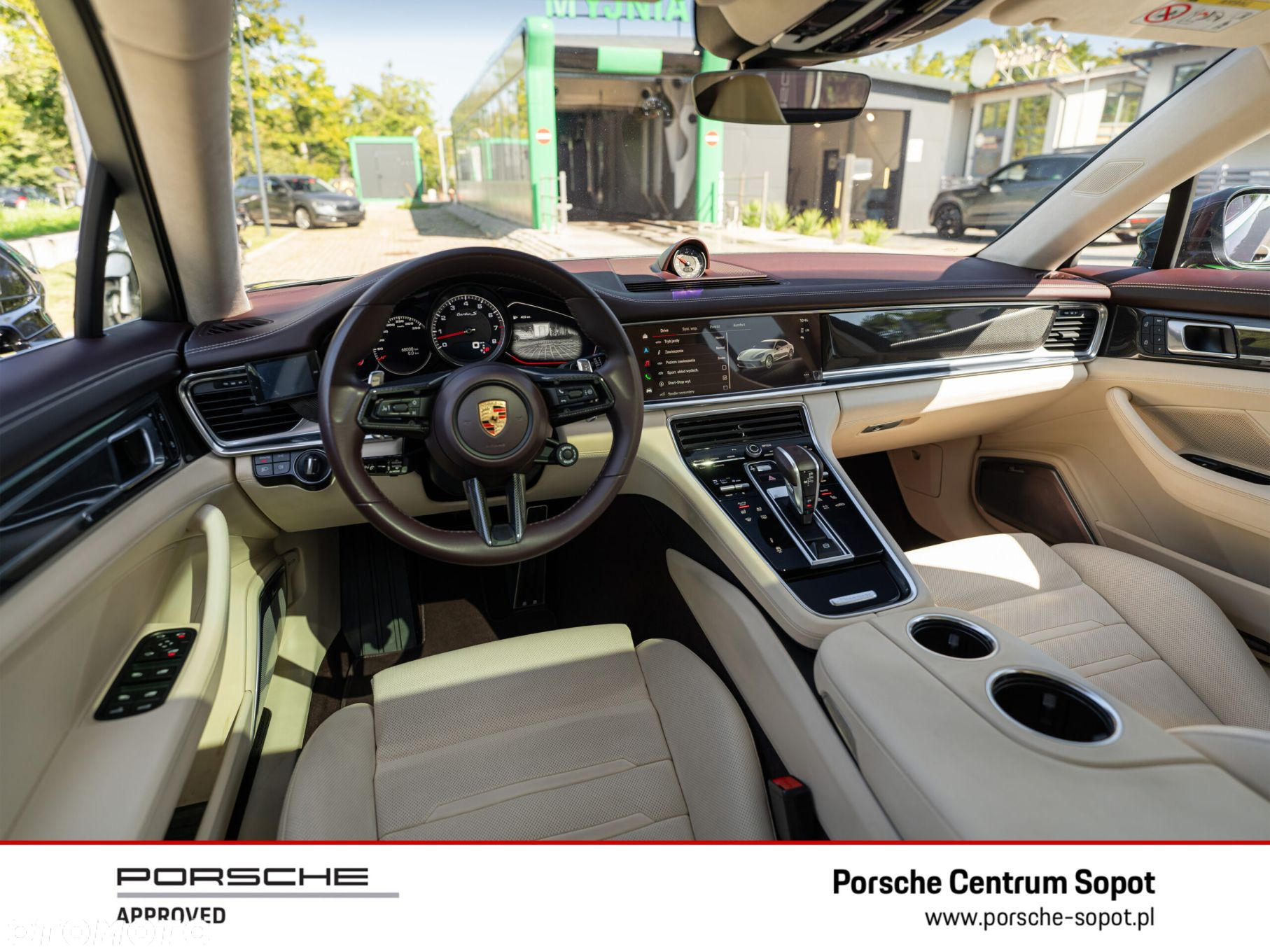 Porsche Panamera Turbo S - 11