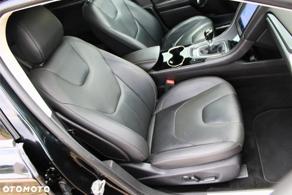Ford Mondeo 2.0 TDCi Titanium - 21