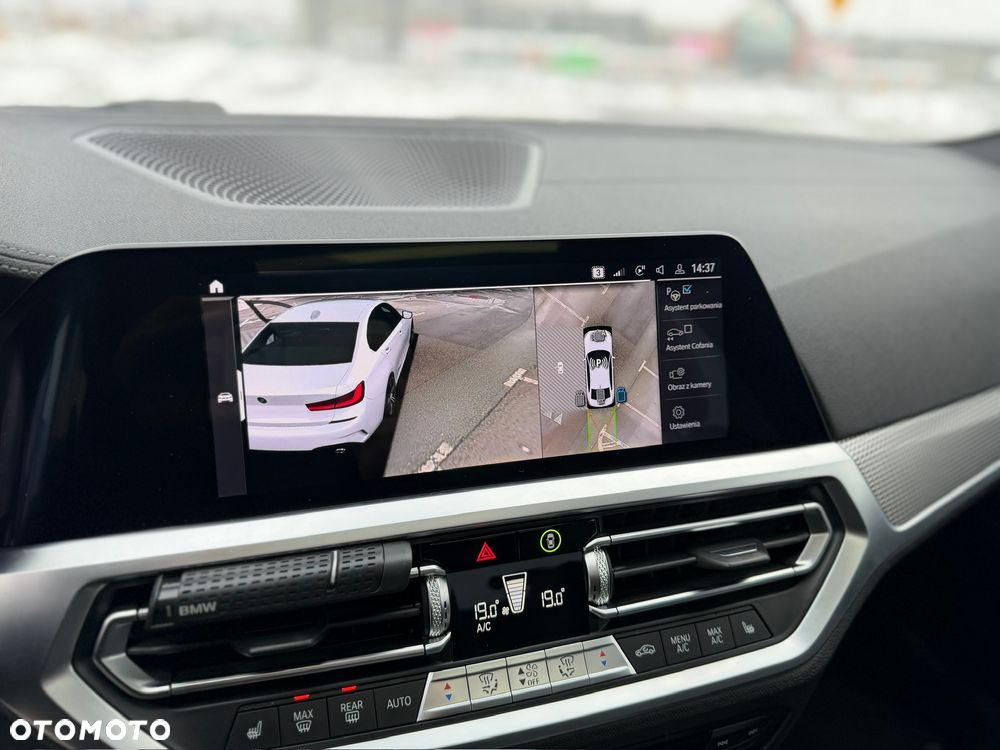 BMW Seria 3 330e M Sport sport - 20