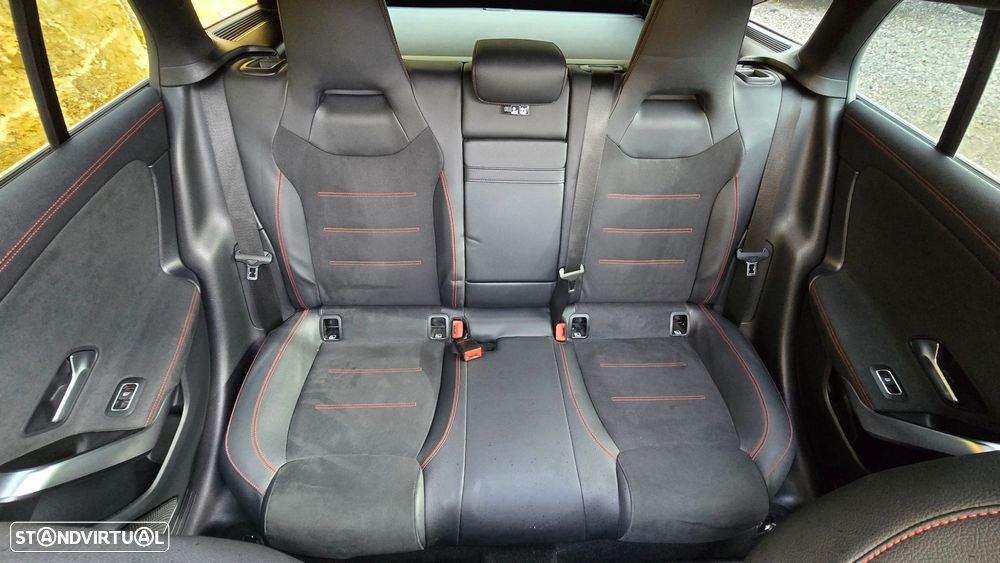 Mercedes-Benz CLA 250 - 60