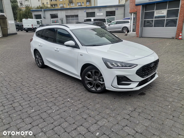 Ford Focus 1.0 EcoBoost mHEV ST-Line X