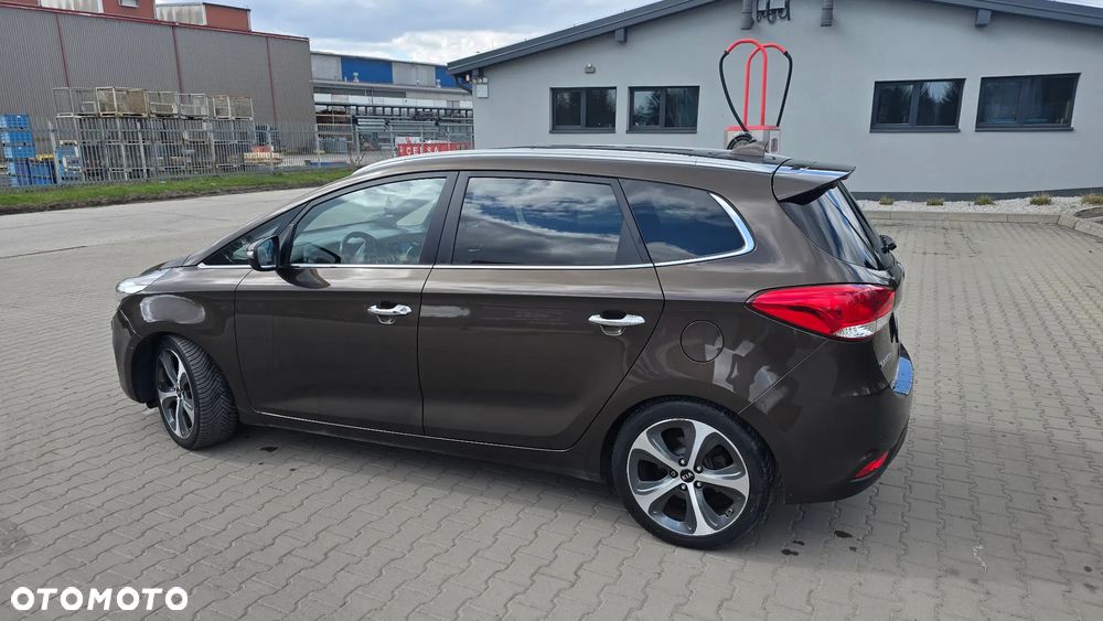 Kia Carens 1.7 CRDi XL 7DCT - 4