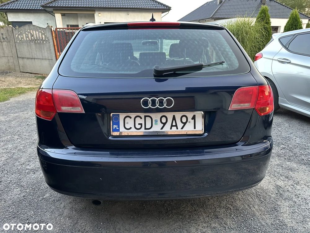Audi A3 Sportback - 6