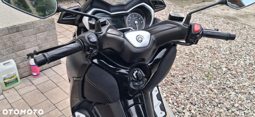 Yamaha X-max - 7