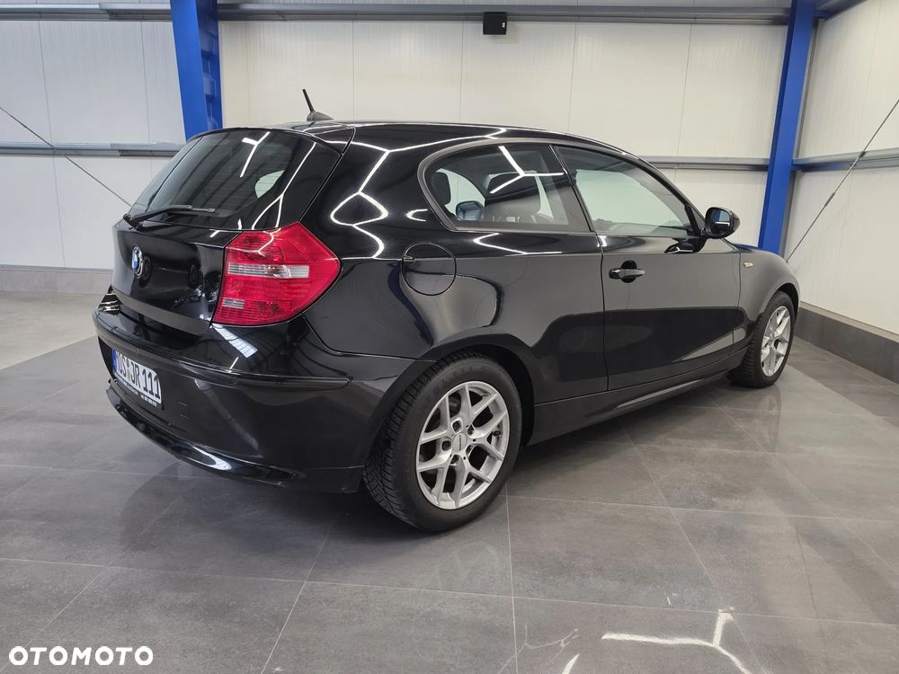 BMW Seria 1 116i - 10