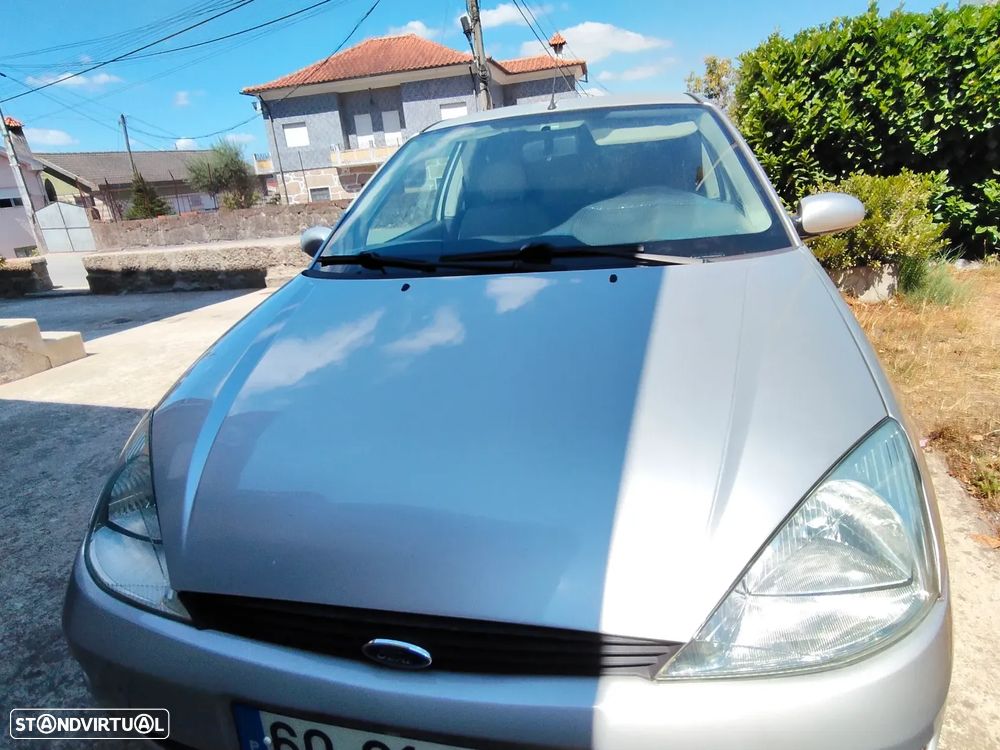 Ford Focus 1.8 TDdi Trend - 9