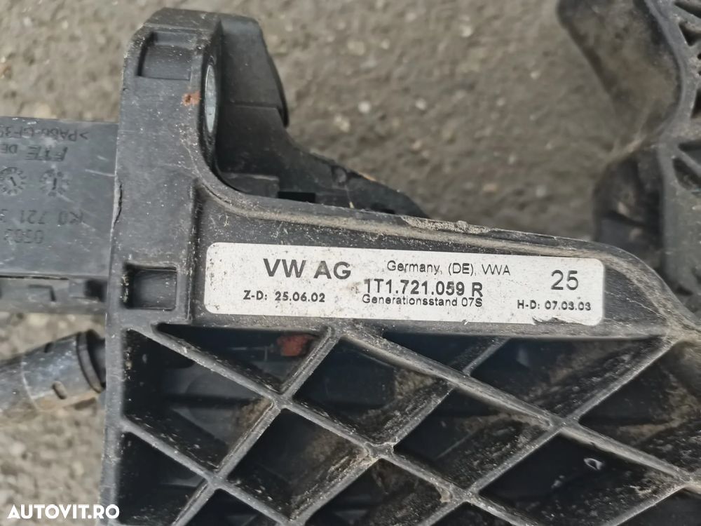PEDALĂ DE AMBREIAJ VW Touran I  1T1721059R 1T1.721.059 R - 2