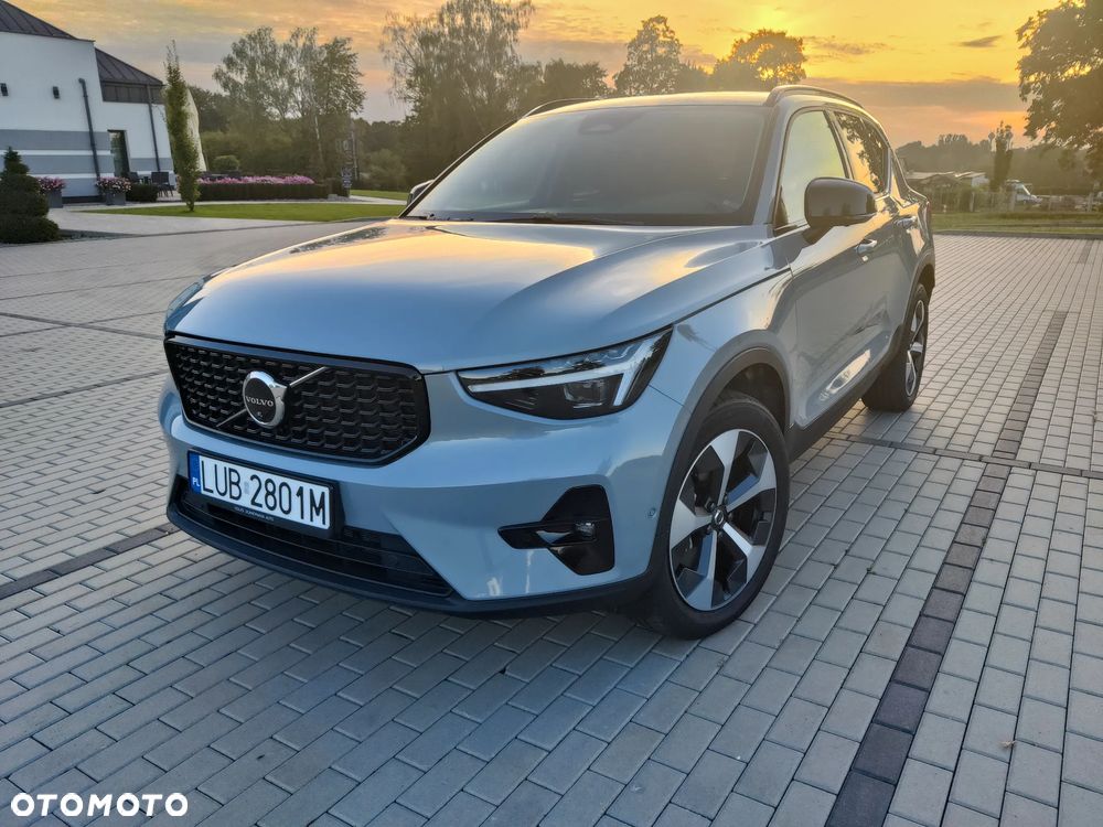 Volvo Xc40 2025 photo 2