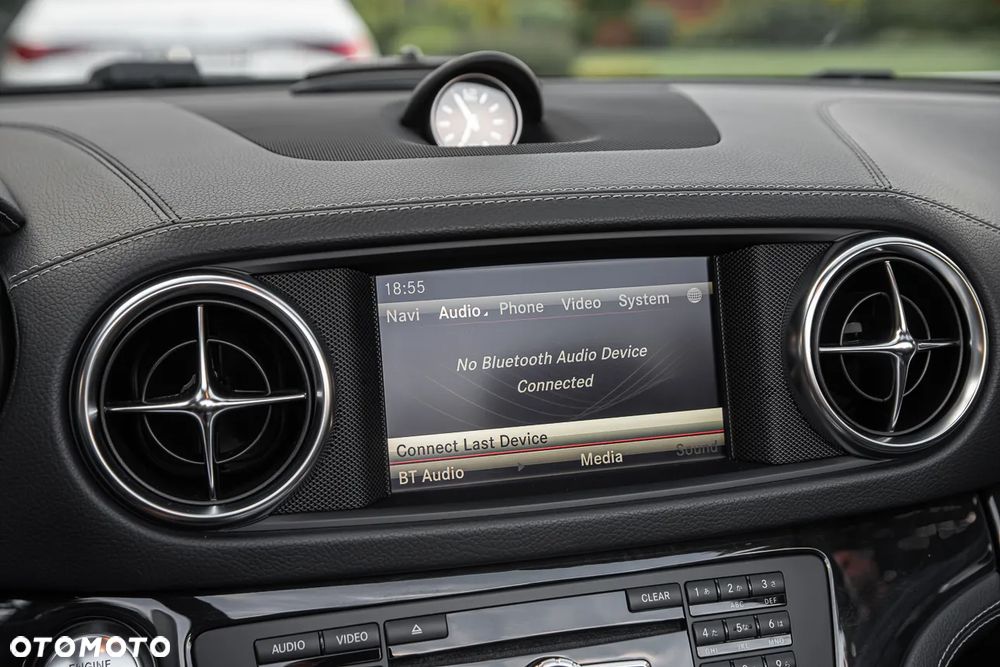 Mercedes-Benz SL 63 AMG AMG Speedshift MCT 7-Gang Sportgetriebe AMG Performance Package - 21