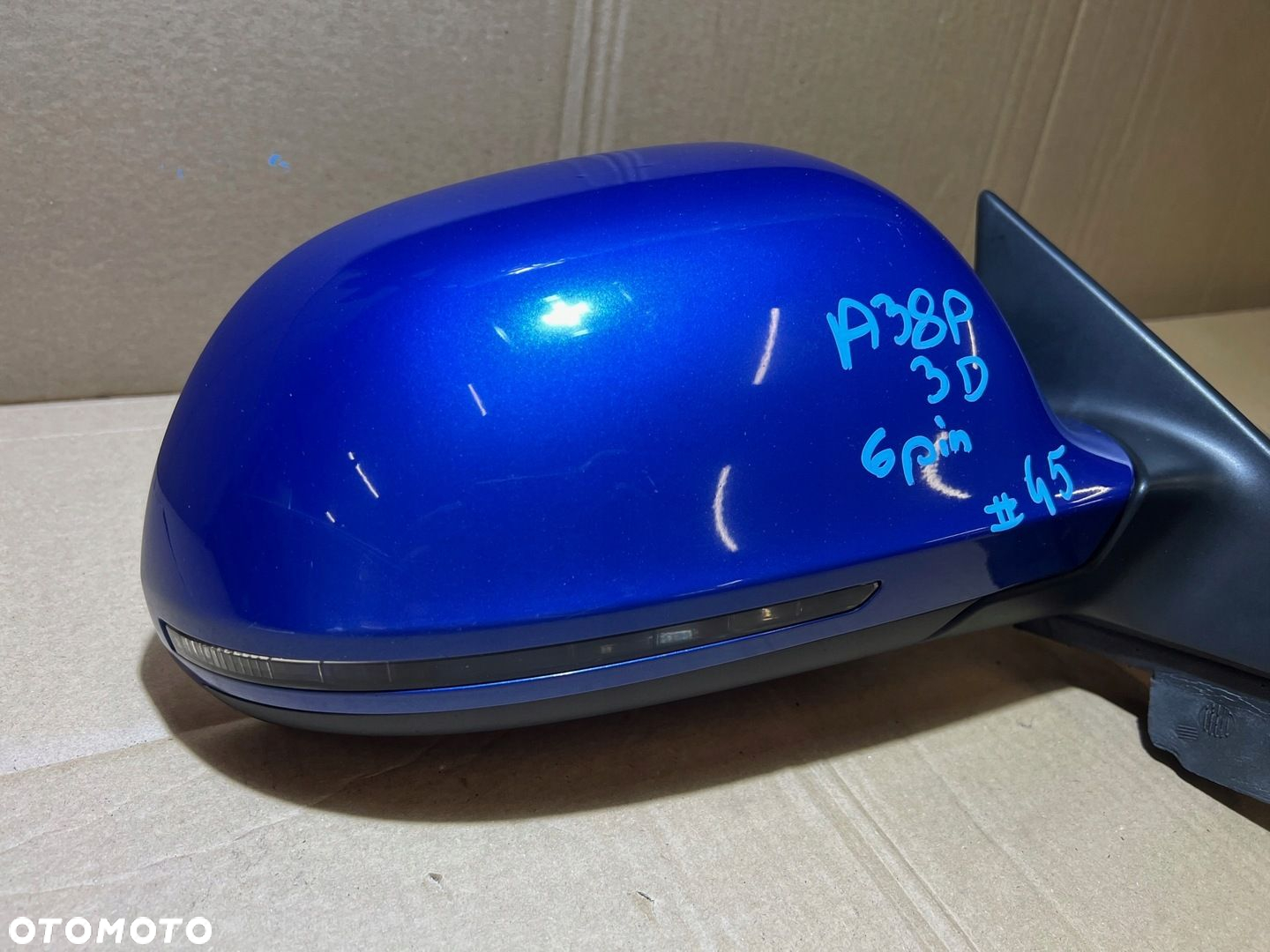 AUDI A3 8P 3D LIFT LUSTERKO PRAWE 6PIN - 4