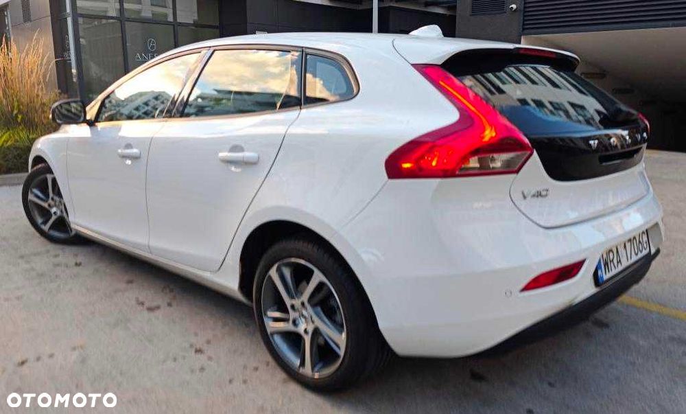 Volvo V40 - 3