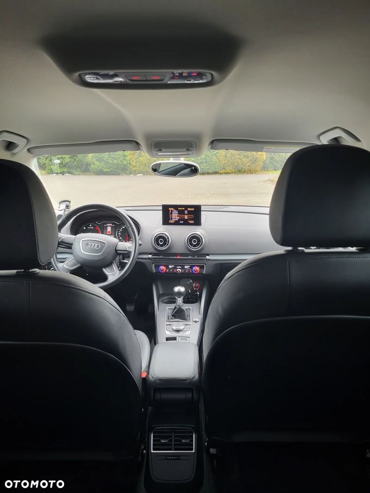 Audi A3 Sportback 2.0 TDI Ambition - 12