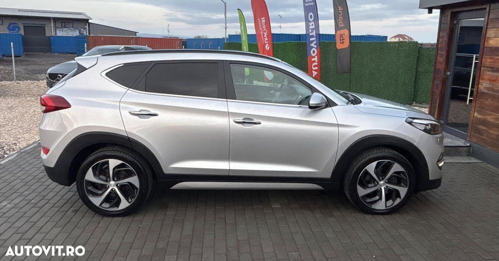 Hyundai Tucson blue 2.0 CRDi 4WD Aut. Premium - 11