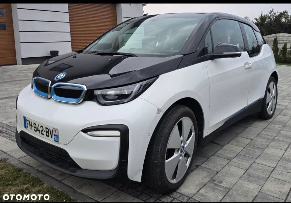 BMW I3