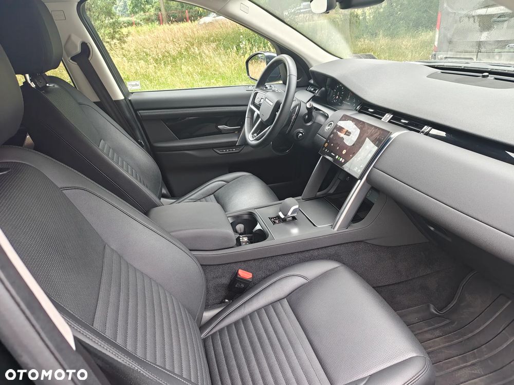 Jaguar XF P300 AWD R-Dynamic SE - 23