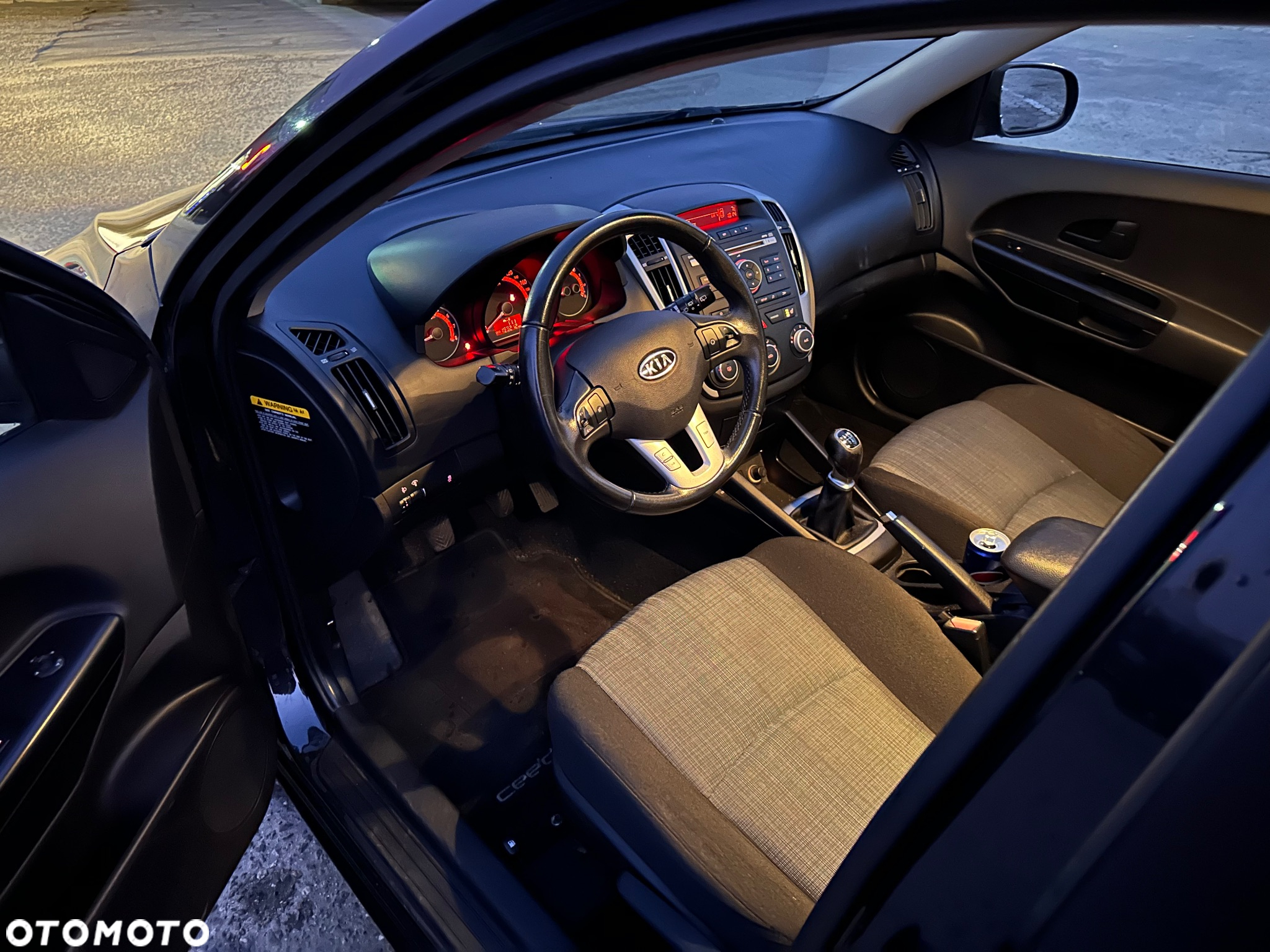 Kia Ceed - 6