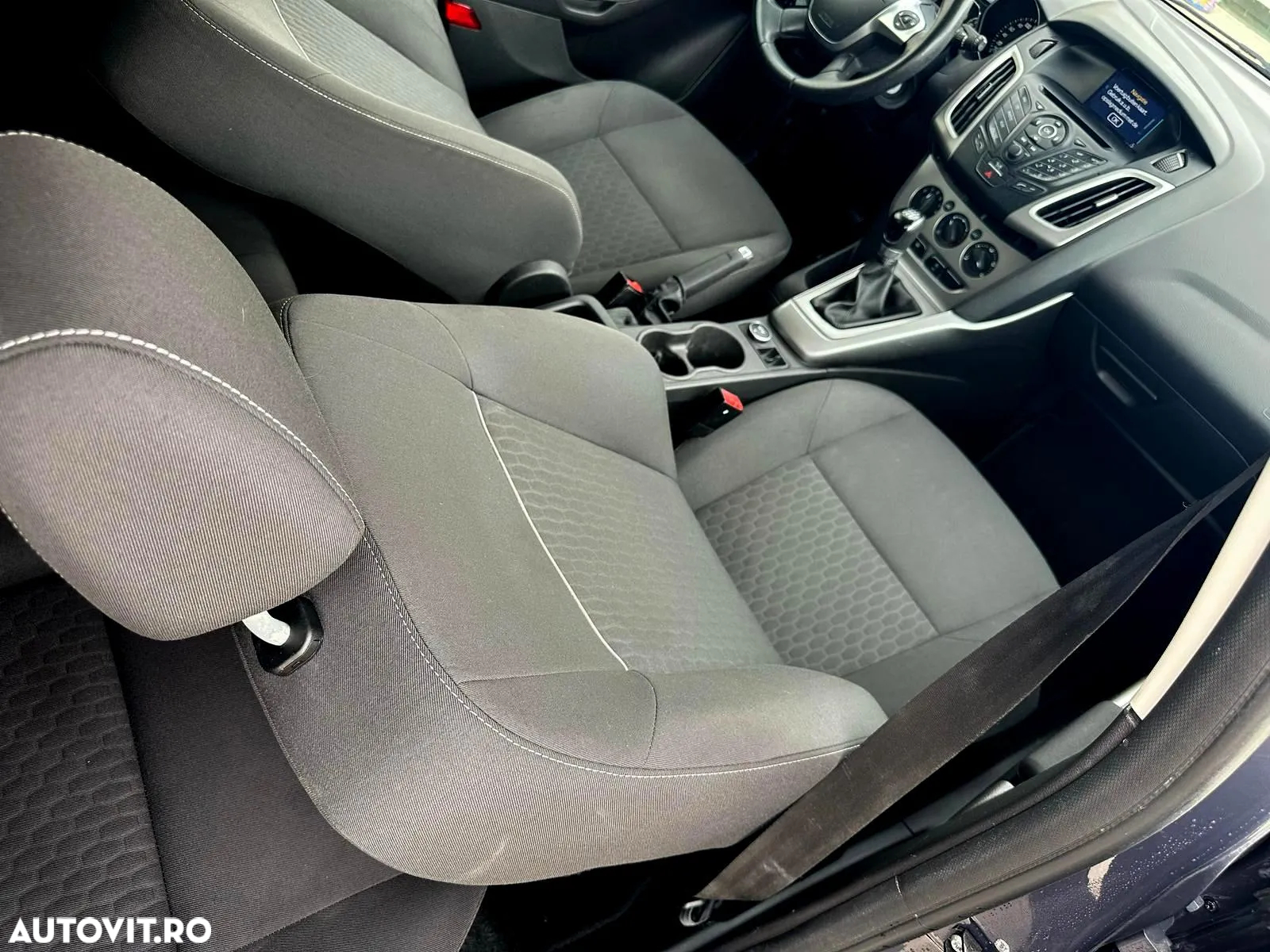 Ford Focus 1.0 EcoBoost 99g Start-Stopp-System Business Edition - 12