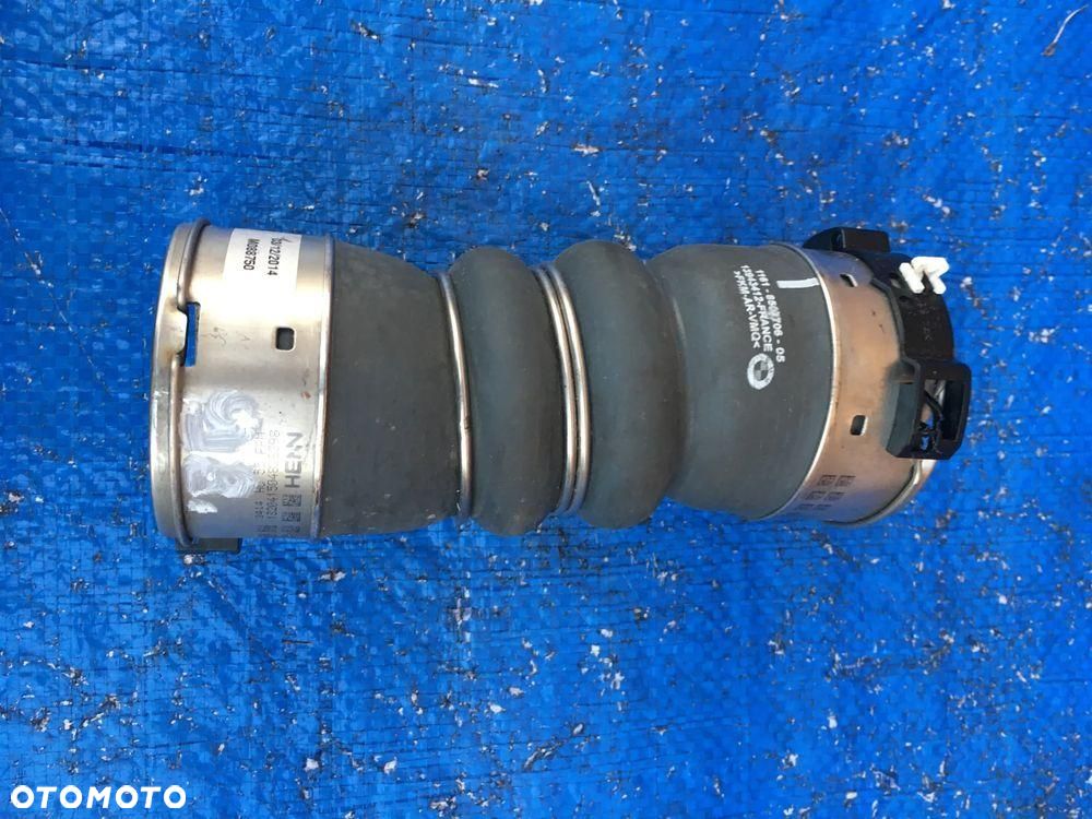 BMW 4 F36 Rura Przewód Wąż Intercoolera 8507706 - 1