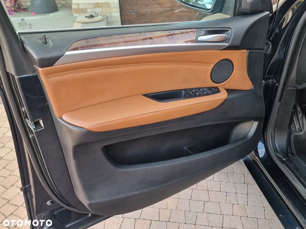 BMW X5 3.5d xDrive - 10