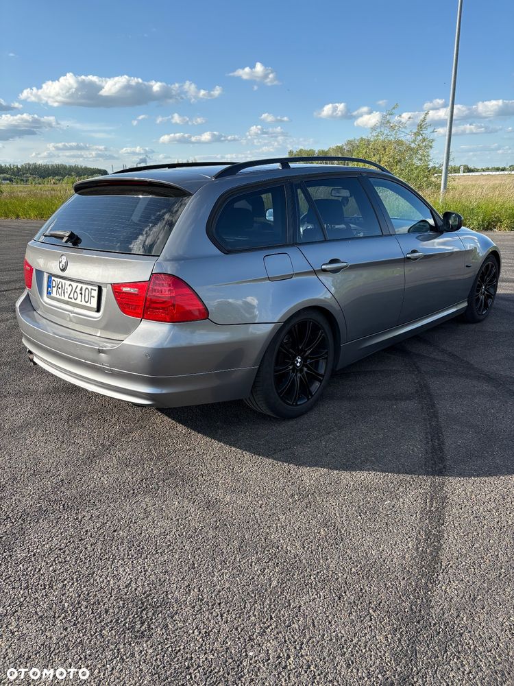 BMW Seria 3 318d - 6